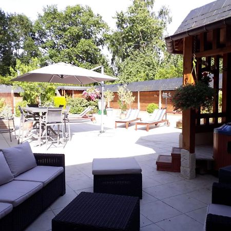Le Jardin Des Roses Bed & Breakfast Gerponville Ngoại thất bức ảnh