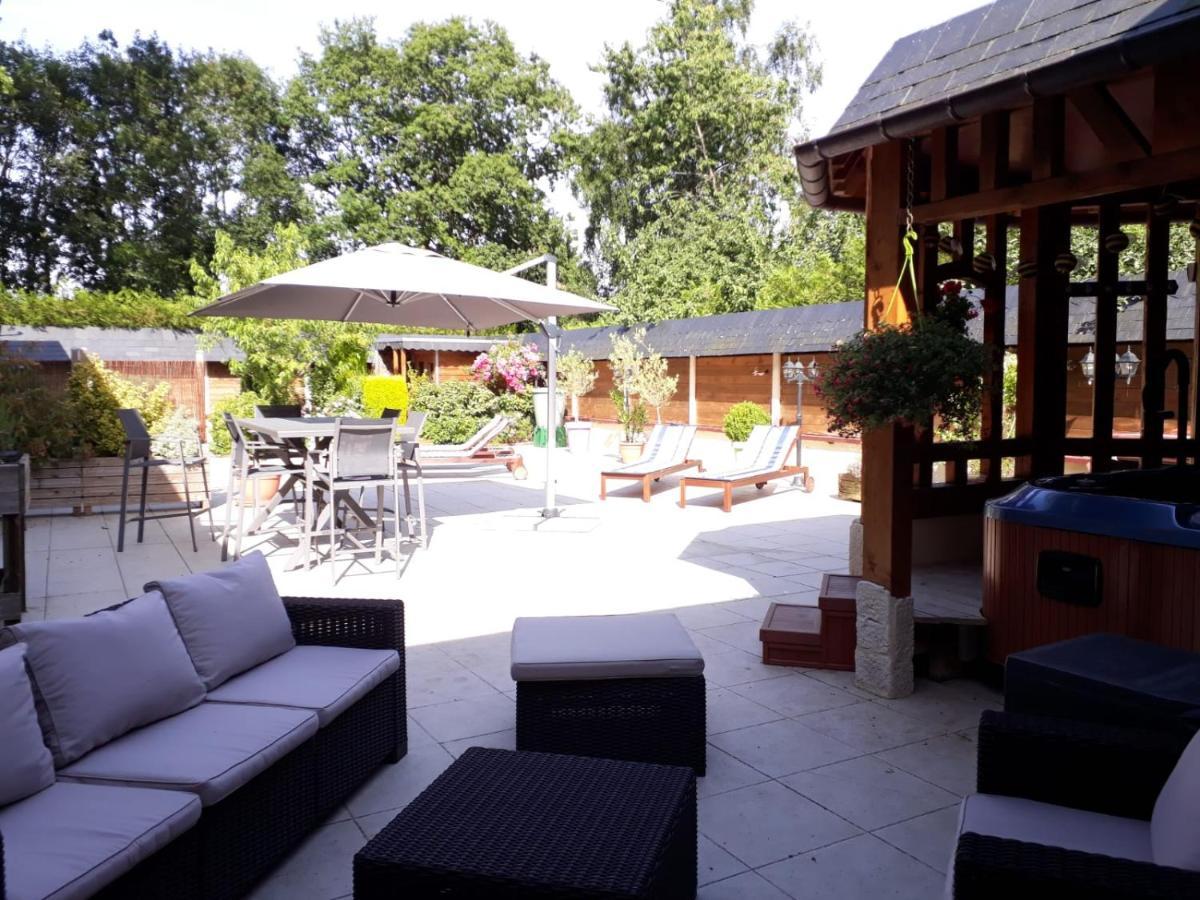 Le Jardin Des Roses Bed & Breakfast Gerponville Ngoại thất bức ảnh